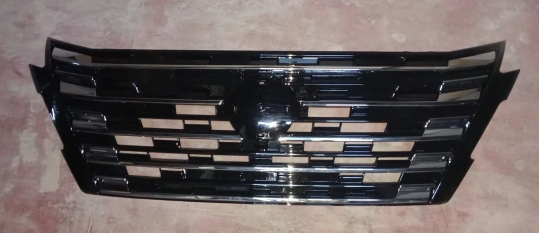 Nissan Rogue 2023-2024-2025 Grille Show