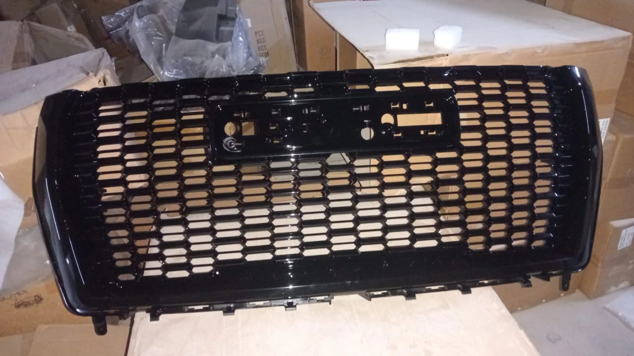 Gmc Yukon Denali 2021-2022-2023-2024 Grille Upper Show