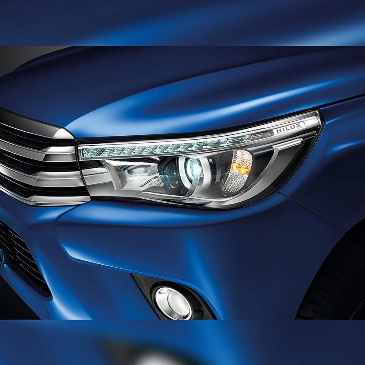 Toyota Hilux 2016-2017-2018-2019 Driver Side Headlight