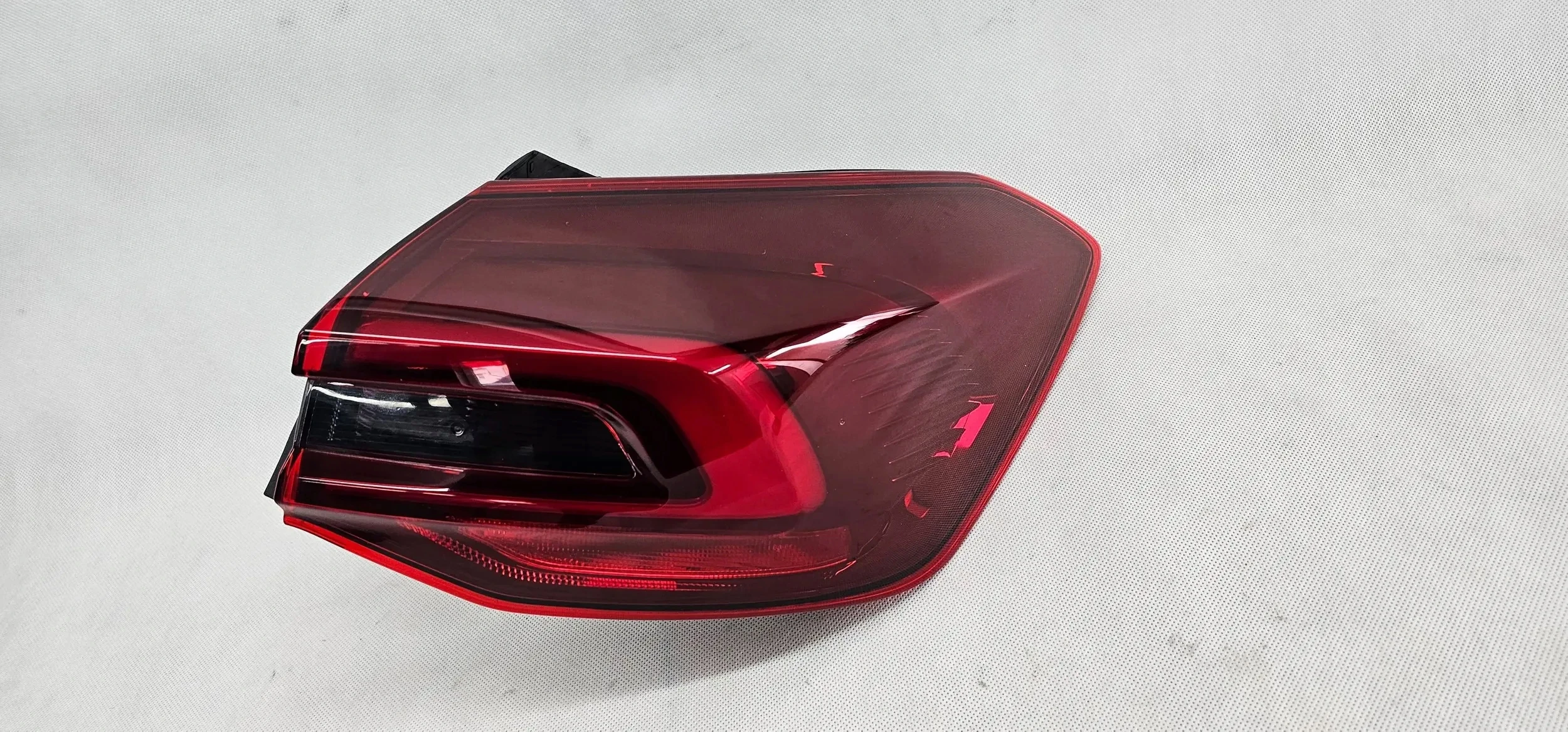 Ford Focus 2021-2022-2023-2024 Tail Lamp Right