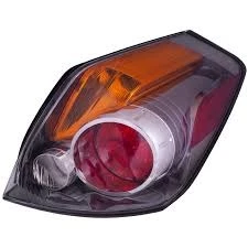 Nissan Altima 2010-2011-2012 Tail Light Right