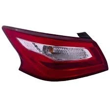Nissan Altima 2016-2017-2018 Tail Light Left
